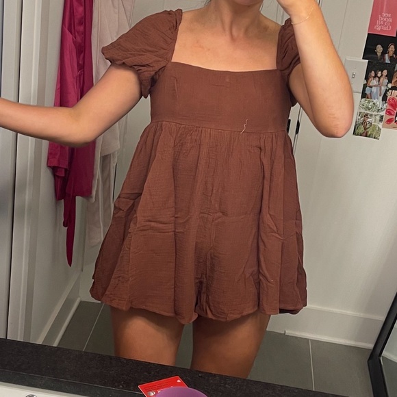 Princess Polly Brown Romper - Picture 3 of 6